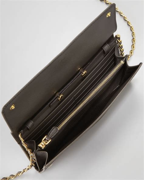 Womens Prada Chain Wallet 